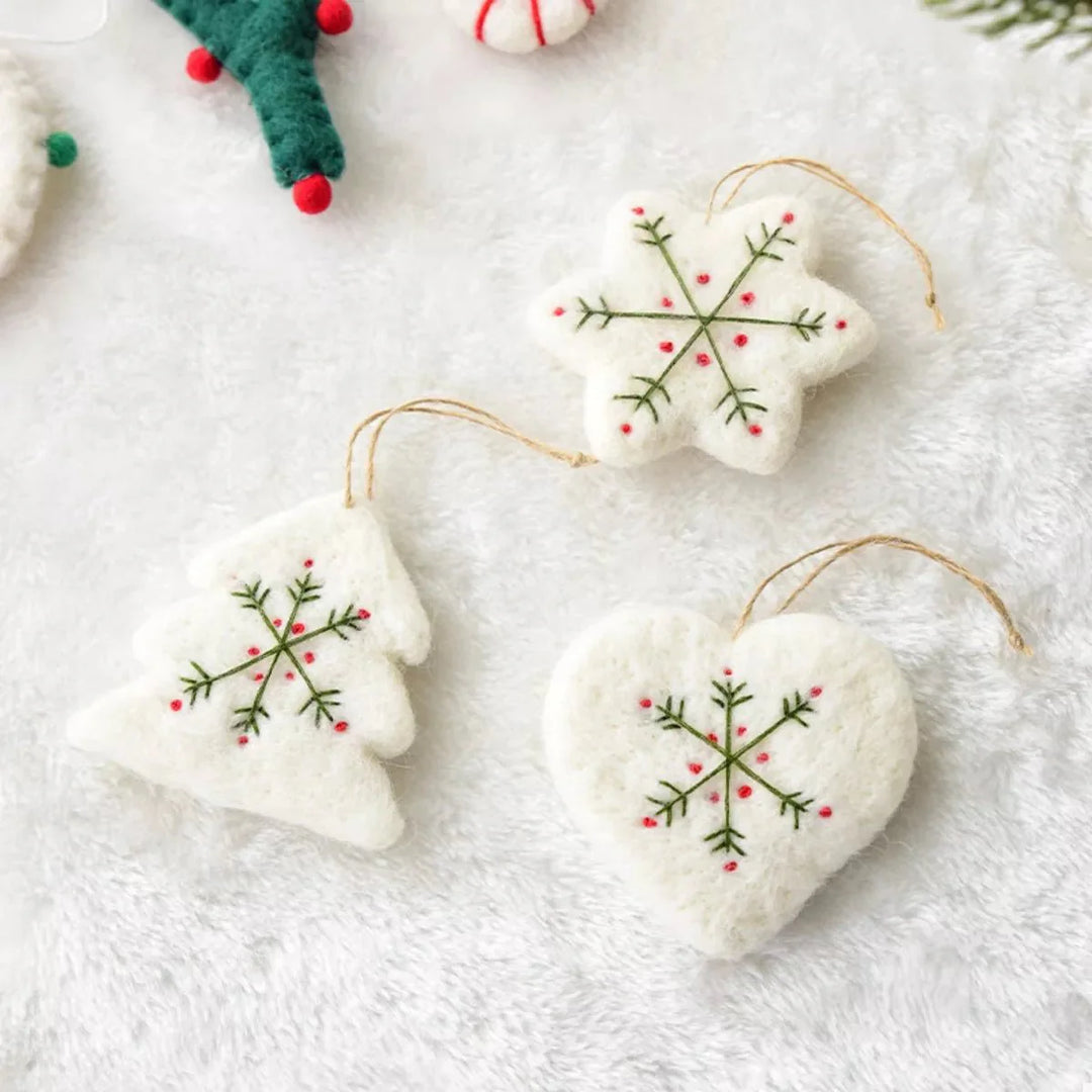 BowLift | Christmas Felt Snowflake Ornament