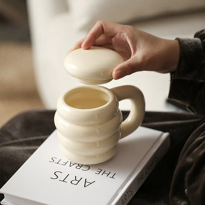 PorcelainTea - Elegant Handmade Teacup Bowlift
