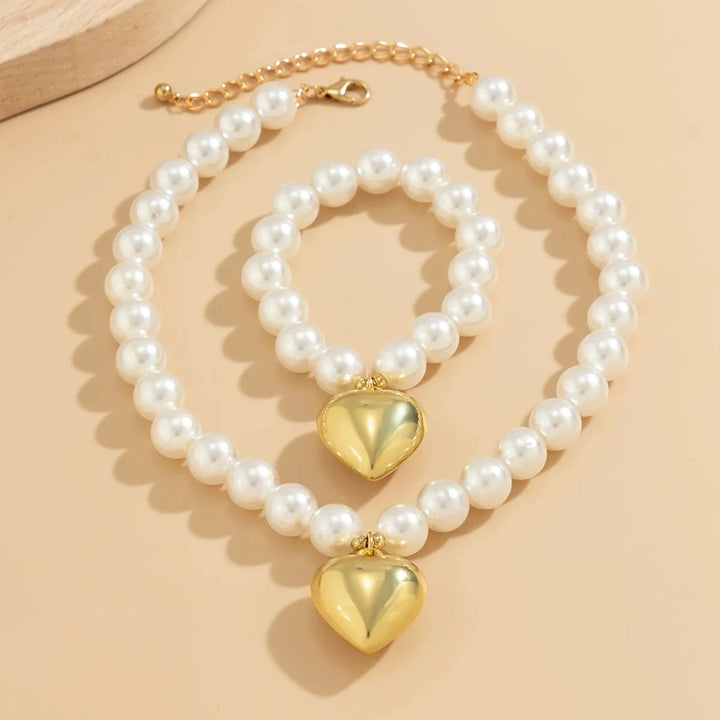 BowLift | Chunky Heart Pendant Necklace and Bracelet Set
