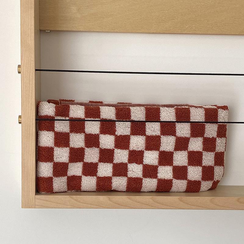 BowLift | Classic Checkerboard Towel Collection