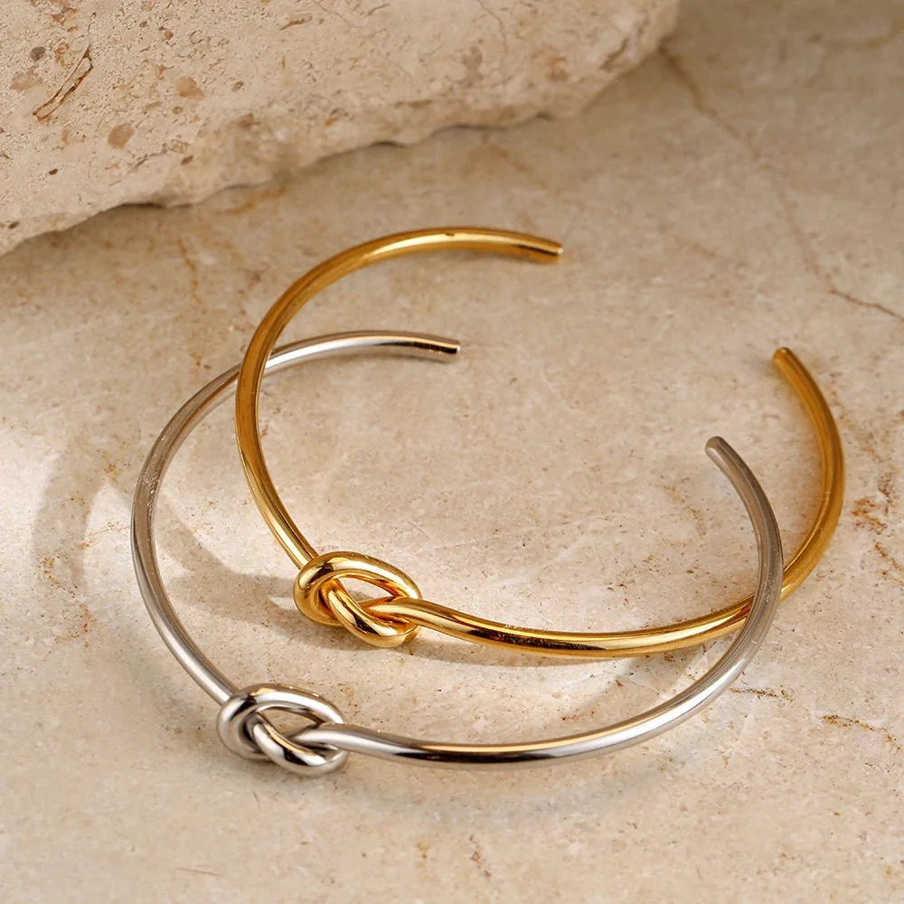BowLift | Classic Knot Bracelet