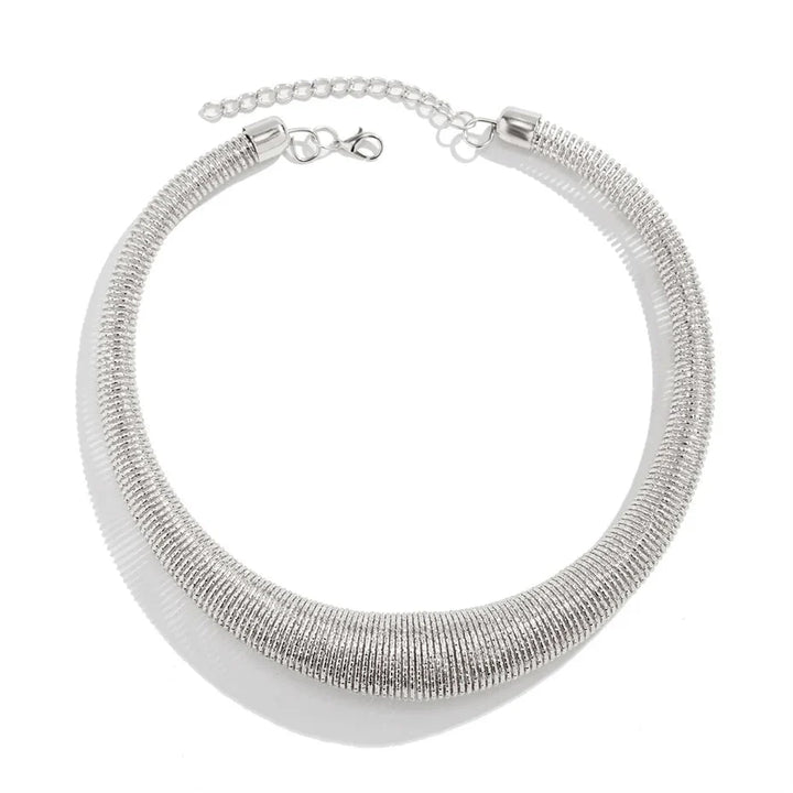 BowLift | Classy Chunky Textured Choker Necklace