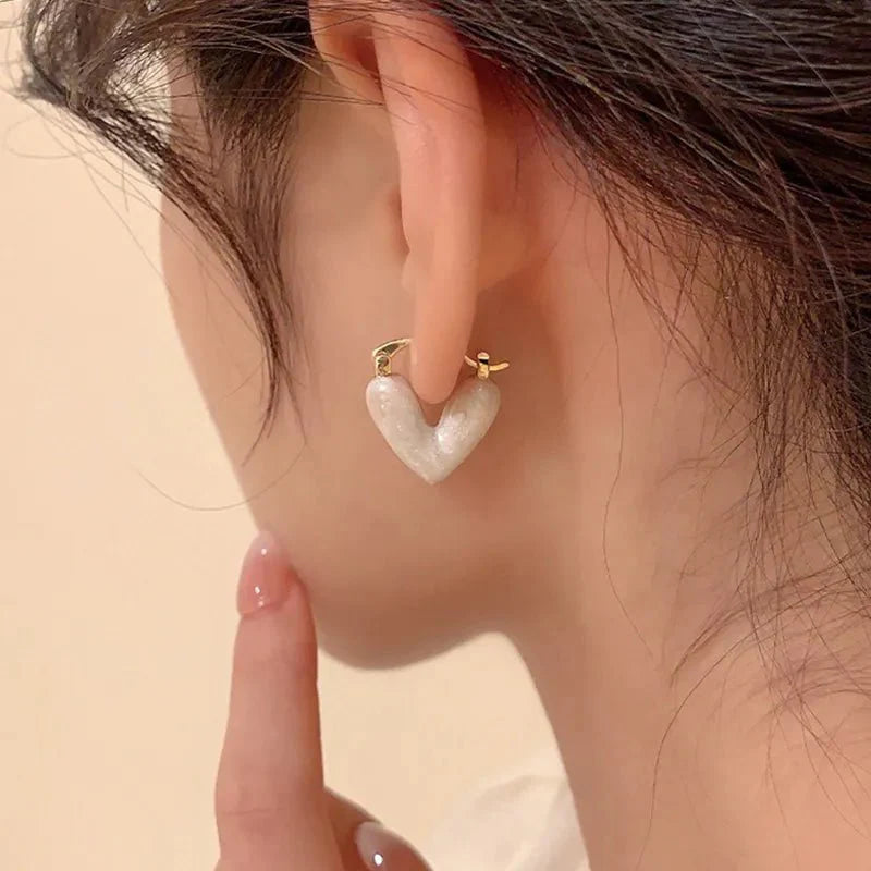 BowLift | Classy Enamel Heart Earrings