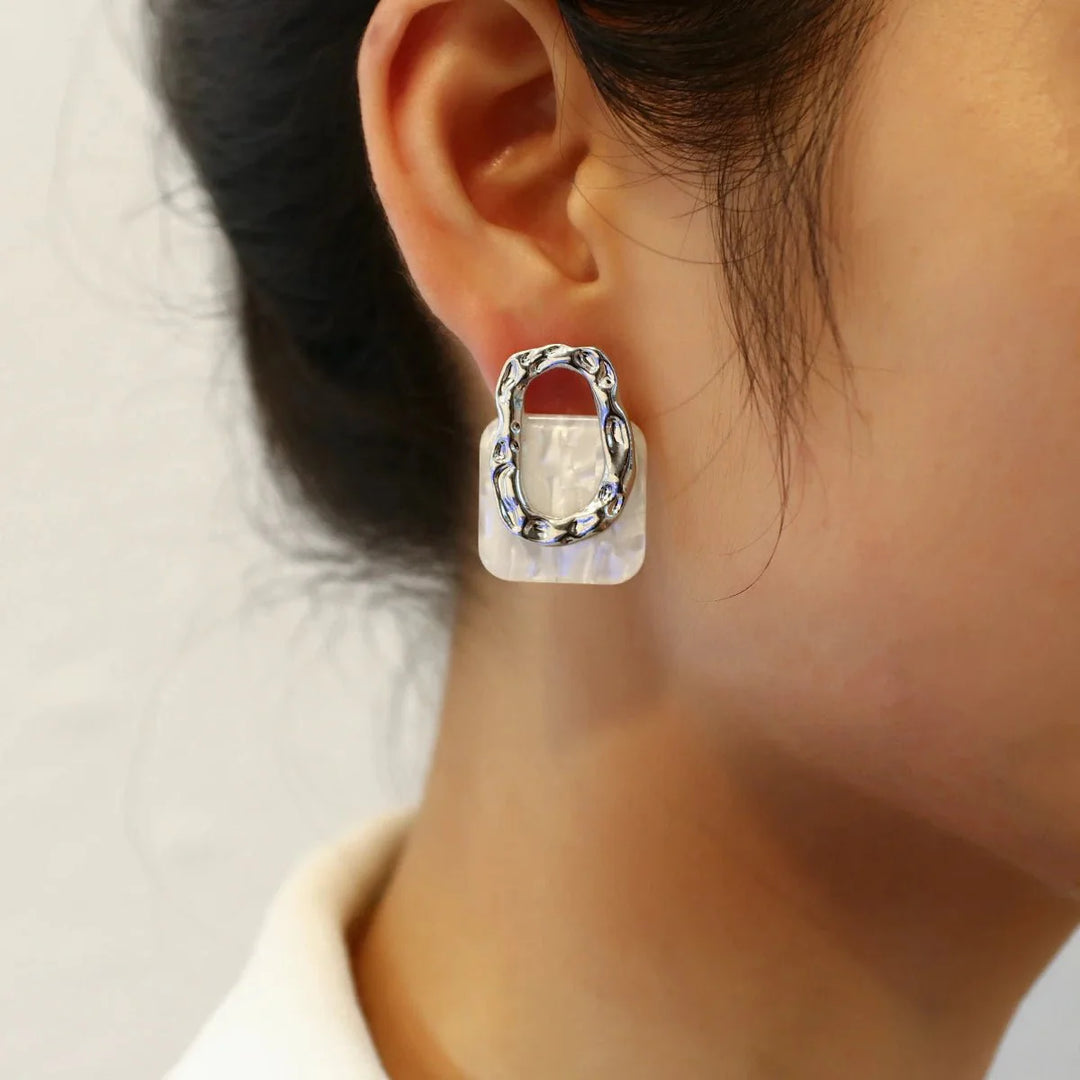 BowLift | Classy Geometric Square Earrings