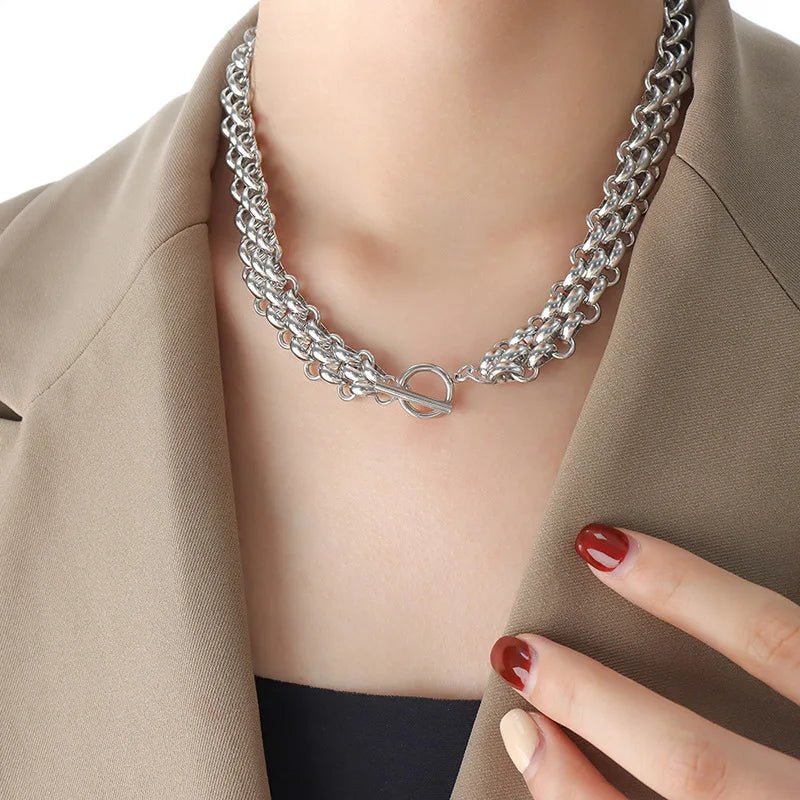 BowLift | Classy Rice Bead Necklace and Bracelet