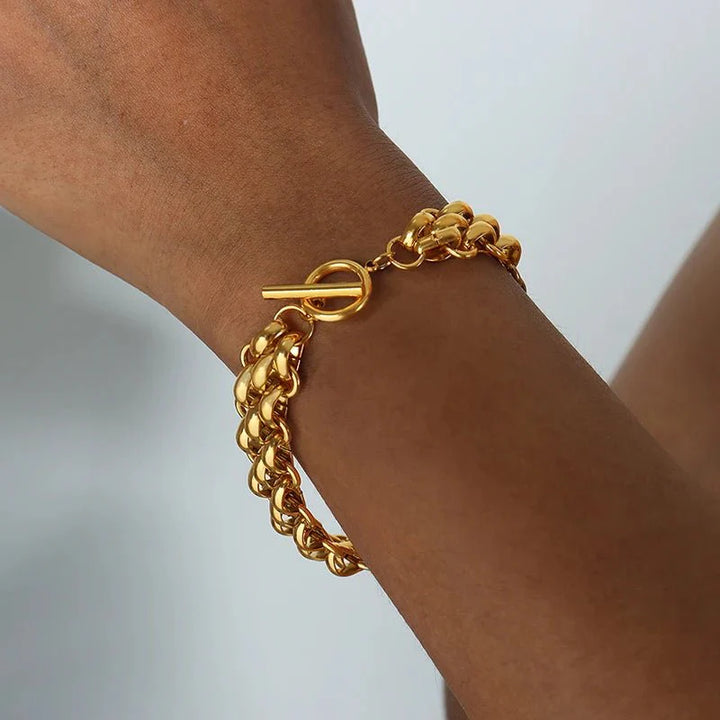 BowLift | Classy Rice Bead Necklace and Bracelet