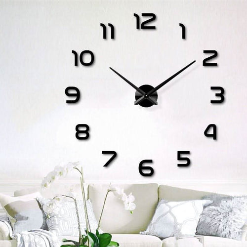 BowLift | TREVISO – Sleek and modern wall clock