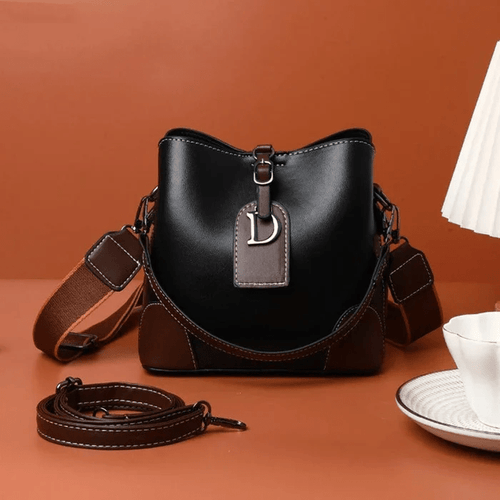 BowLift | AllureLuxe | Elegant Leather Shoulder Bag Stylish Design