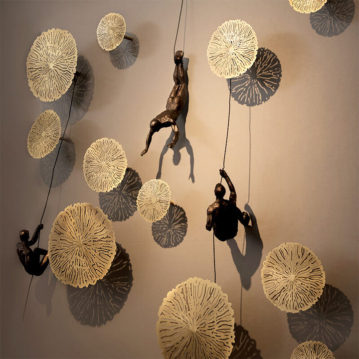 BowLift | CraftedClimb Climbing Figures Wall Decoration – Inspiring Wall Art of Resin and Iron