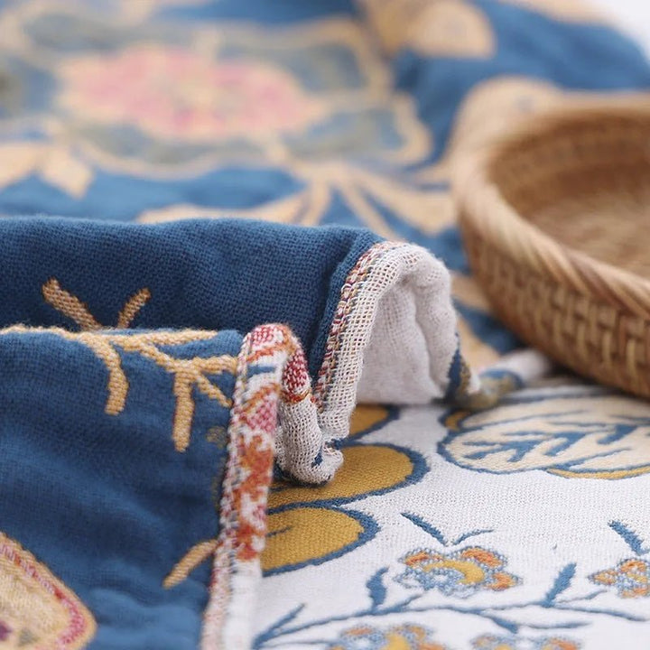 BowLift | MEADOWNEST BLANKET – Rustic Cotton Blanket with Floral Pattern & Reversible Design