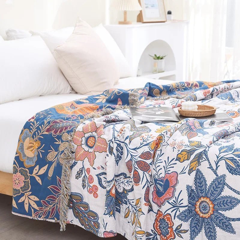 BowLift | MEADOWNEST BLANKET – Rustic Cotton Blanket with Floral Pattern & Reversible Design