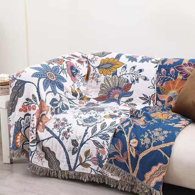 BowLift | MEADOWNEST BLANKET – Rustic Cotton Blanket with Floral Pattern & Reversible Design