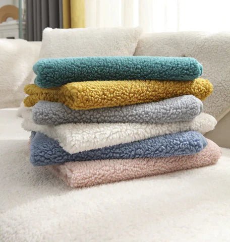 BowLift | PlushSign™ All-Around Plush Comfort Cover