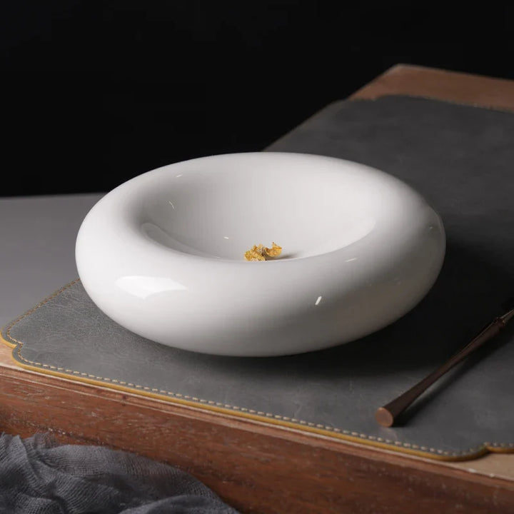 Creative Circular White Ceramic Plate with Double Layer Insulation | Bowlift