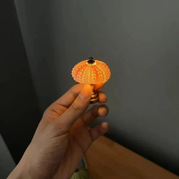 BowLift | Table Lamp Mini Sea Urchin Shell Light