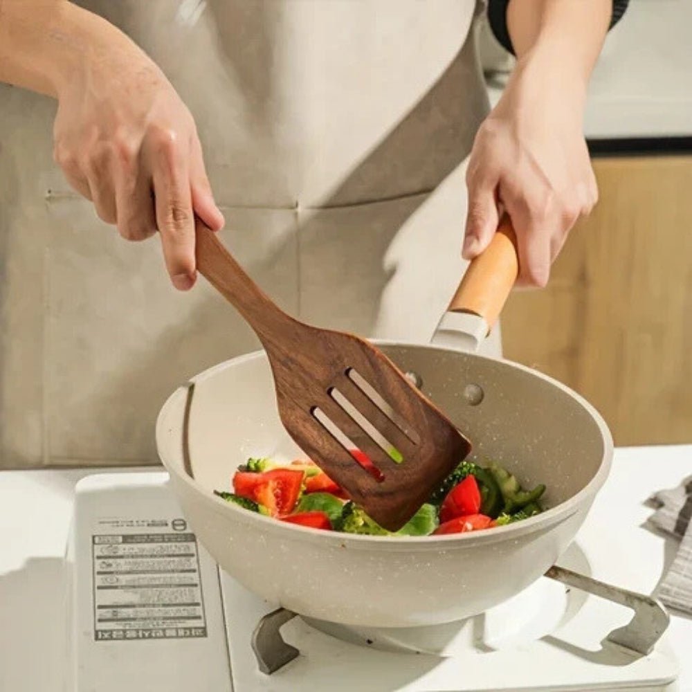 BowLift | CULINAWOOD Utensil Set – Premium Teak Cooking Tools for Sustainable Use