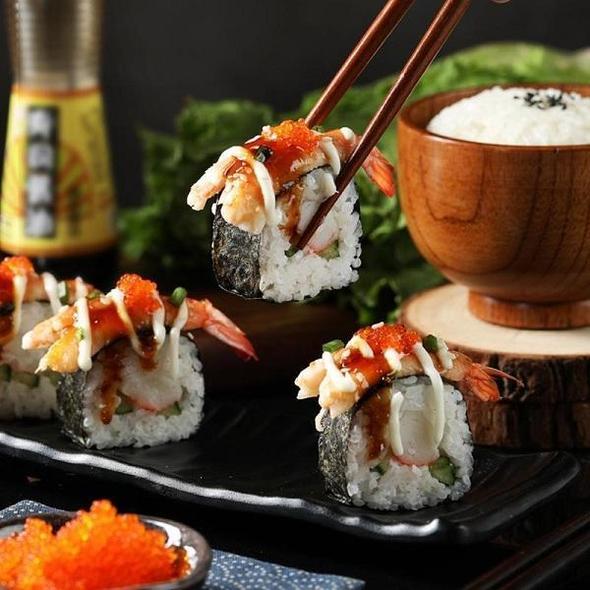 BowLift | SliceRoll Pro — Create perfect sushi moments effortlessly that will delight everyone!