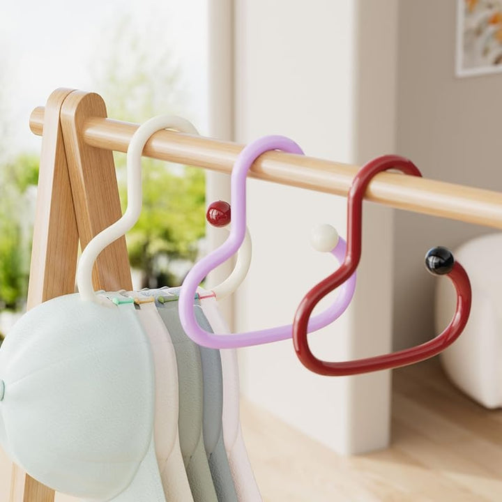BowLift | CluttrEase – Quick creation of additional closet space and elimination of clutter