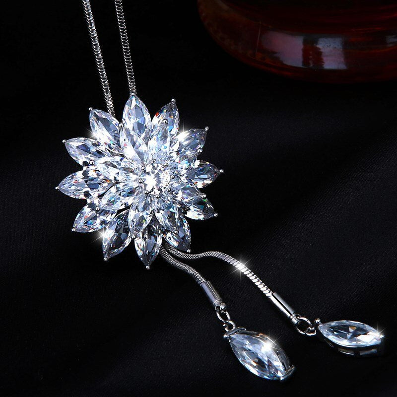 BowLift | Winter Sparkle Snowflake Necklace