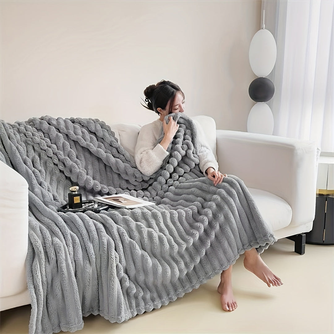 LuxeFleece – Elegant French Style Blanket for Comfort Bowlift