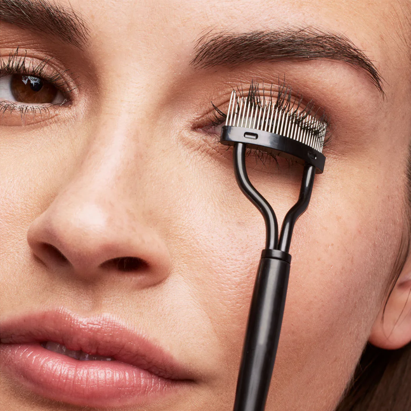 BowLift | EyeFleek – Immediately separates and perfectly defines every lash