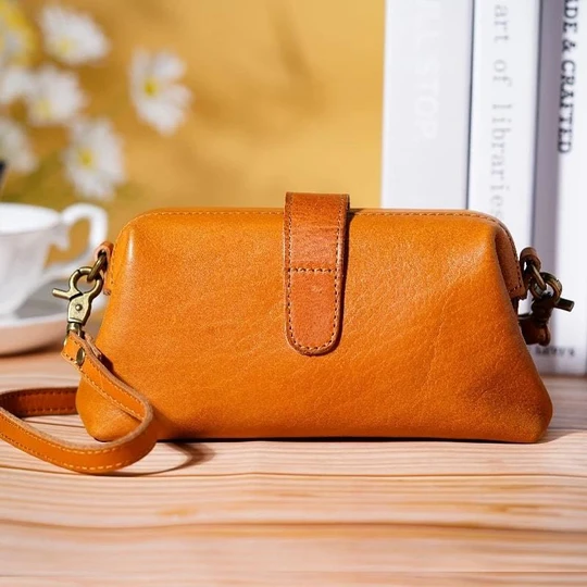 BowLift | Genuine Leather Retro Handmade Bag