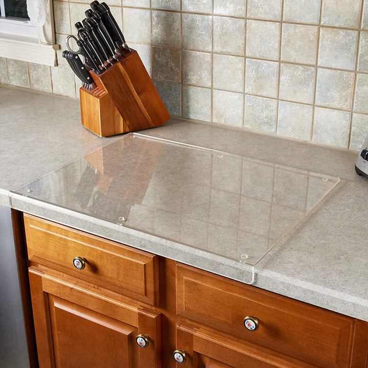 BowLift | Non-slip, transparent cutting board in acrylic