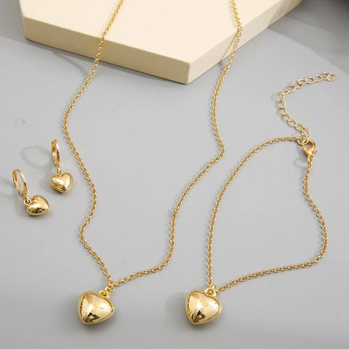 BowLift | Dainty Balloon Heart Necklace, Bracelet, and Earring Set