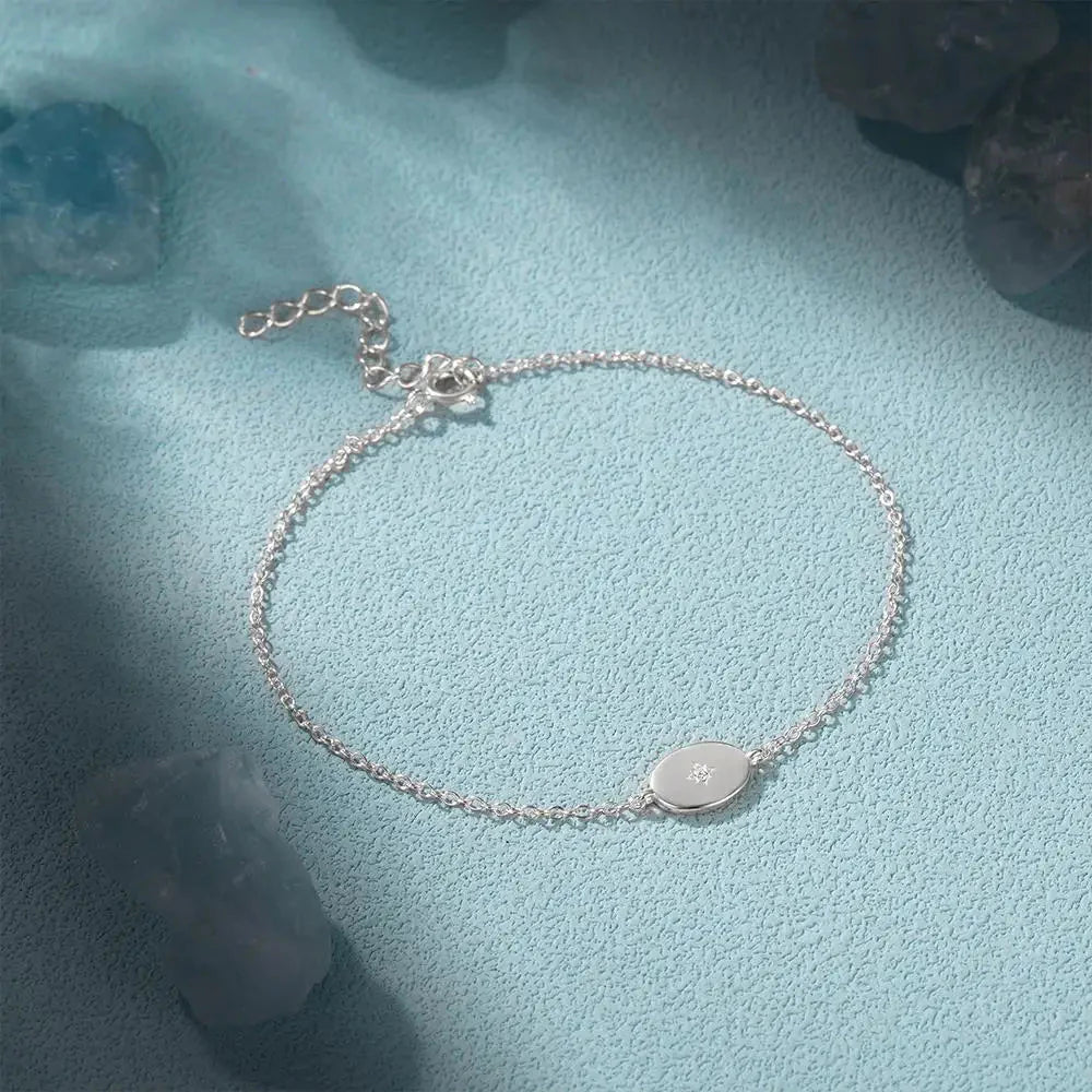BowLift | Dainty Chain North Star Bracelet