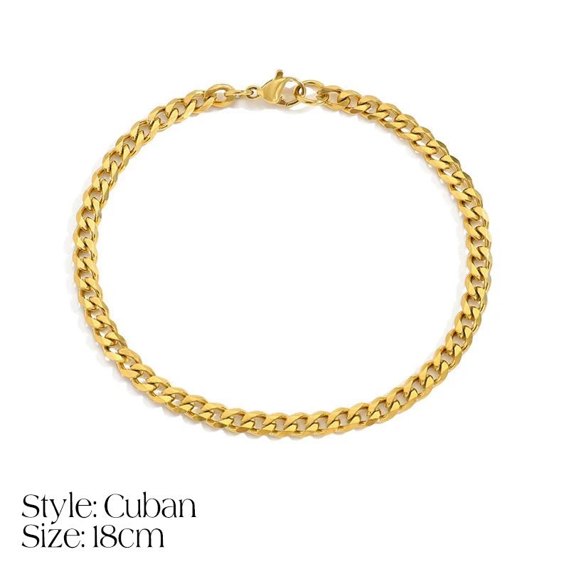 BowLift | Dainty Cuban Figaro Chain Letter Initial Bracelet