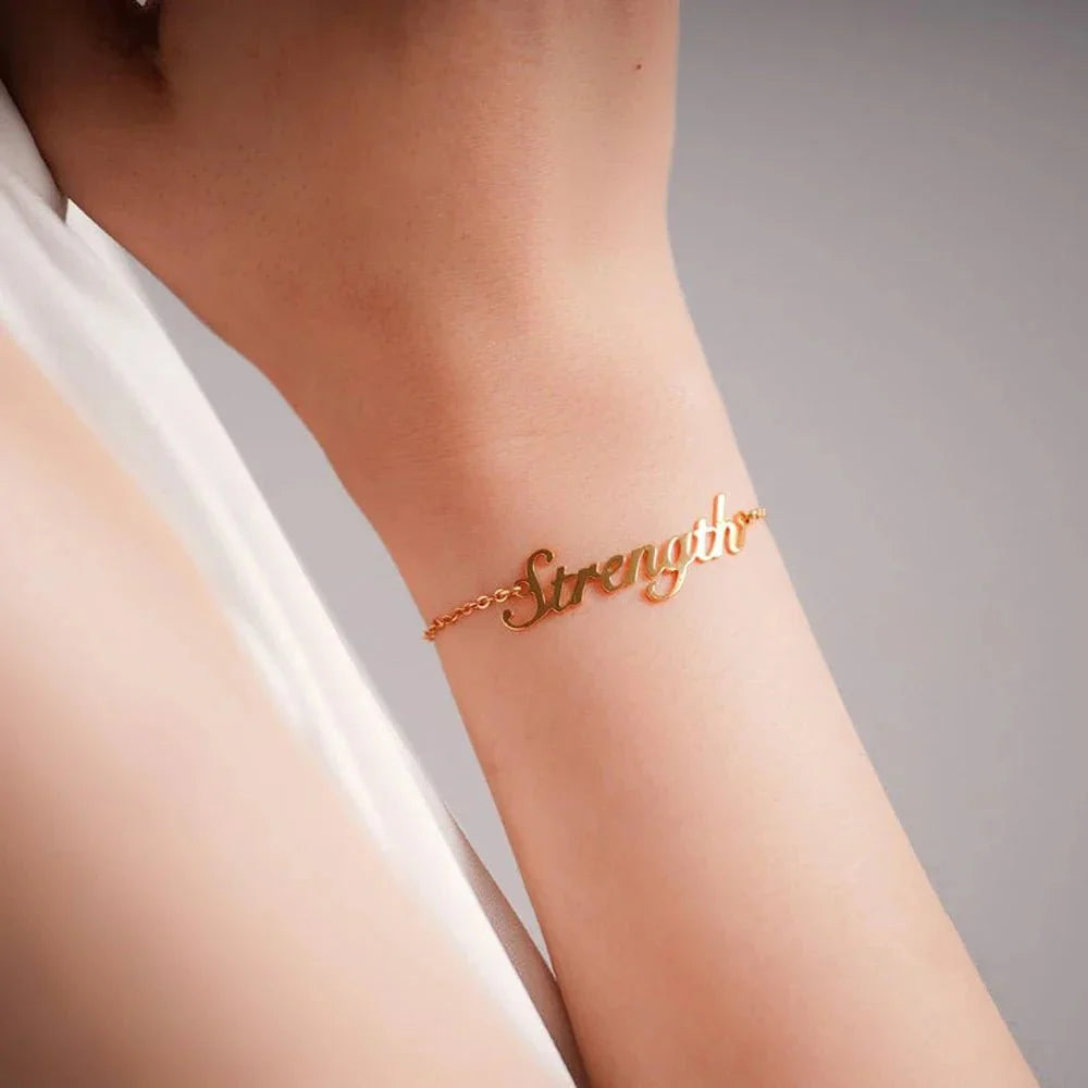 BowLift | Dainty Custom Name Bracelet