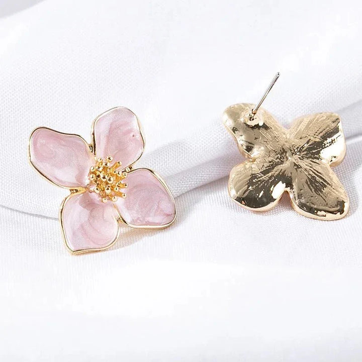 BowLift | Dainty Floral Hibiscus Earrings