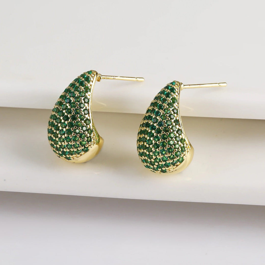 BowLift | Dainty Glimmering Diamond Teardrop Earrings