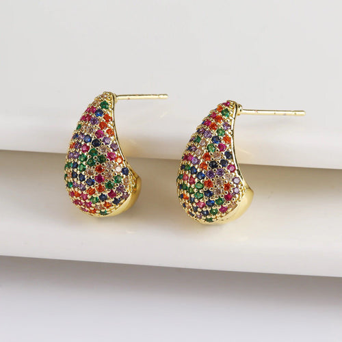 BowLift | Dainty Glimmering Diamond Teardrop Earrings