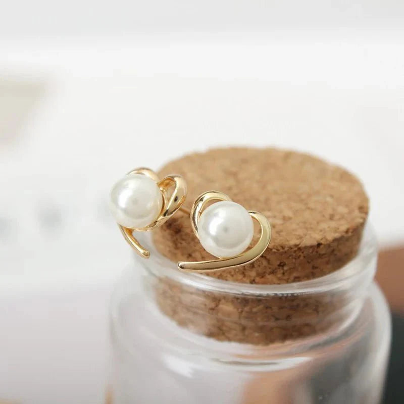 BowLift | Dainty Gold Accented Heart Pearl Stud Earrings