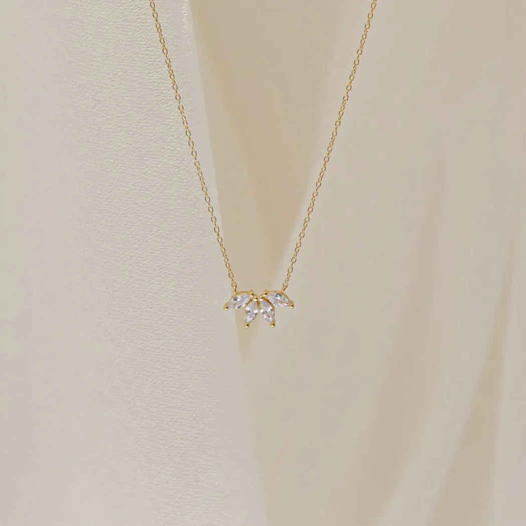 BowLift | Dainty Lotus Floral Necklace