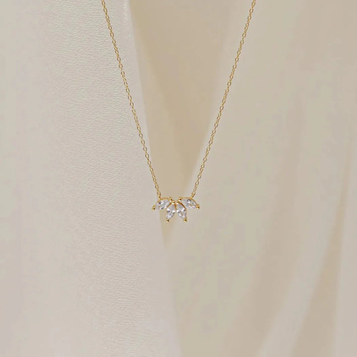 BowLift | Dainty Lotus Floral Necklace