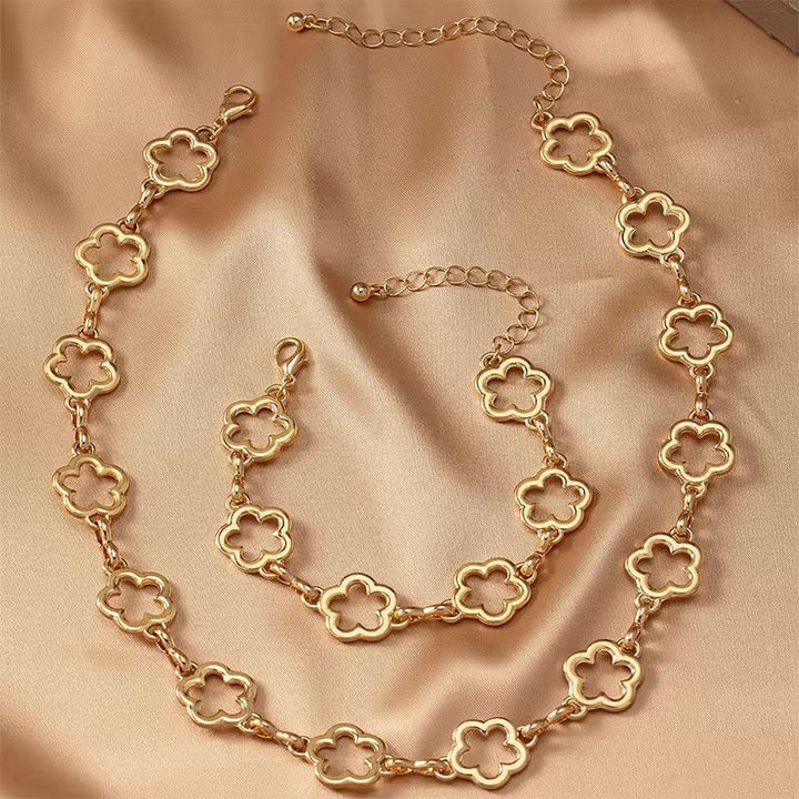 BowLift | Dainty Open Clover Choker Necklace, Bracelet, Earring Set