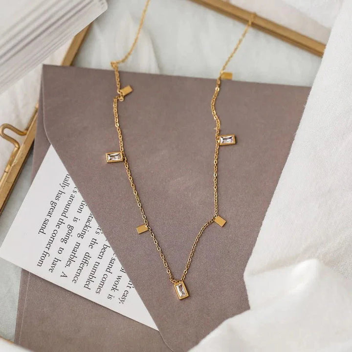 BowLift | Dainty Rectangle Diamond Choker