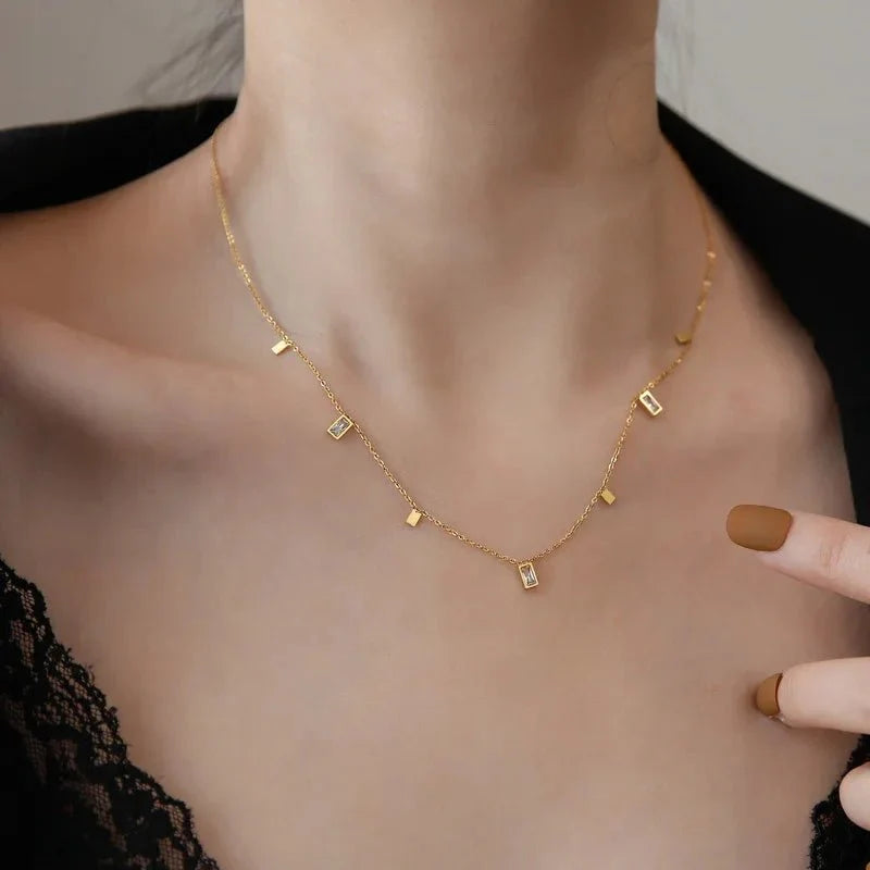 BowLift | Dainty Rectangle Diamond Choker