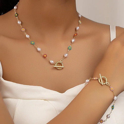 BowLift | Dainty Spring Floral Pearls Bracelet and Necklace Set