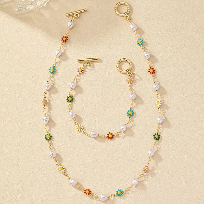 BowLift | Dainty Spring Floral Pearls Bracelet and Necklace Set