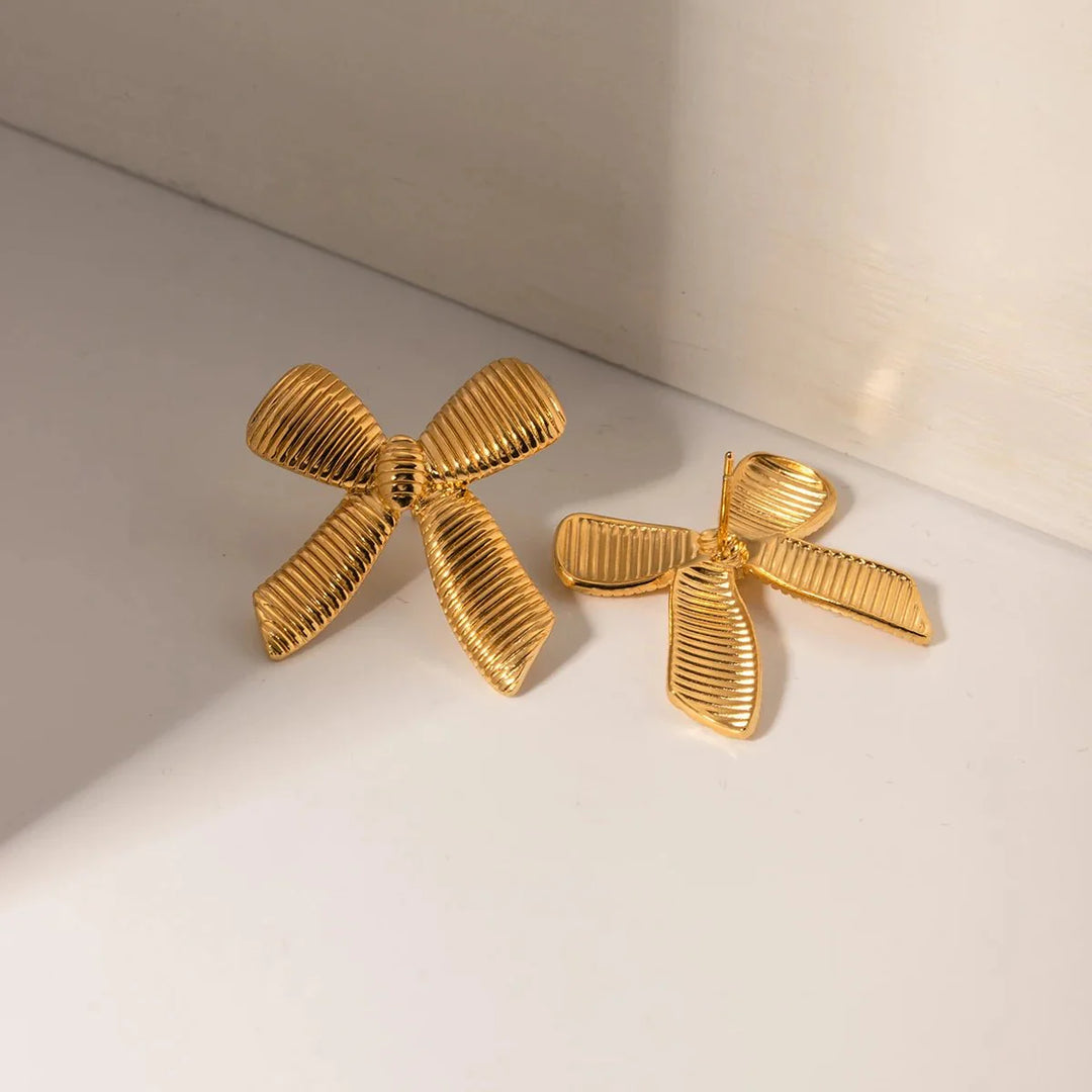 BowLift | Dainty Striped Bow Elegant Ring and Earrings