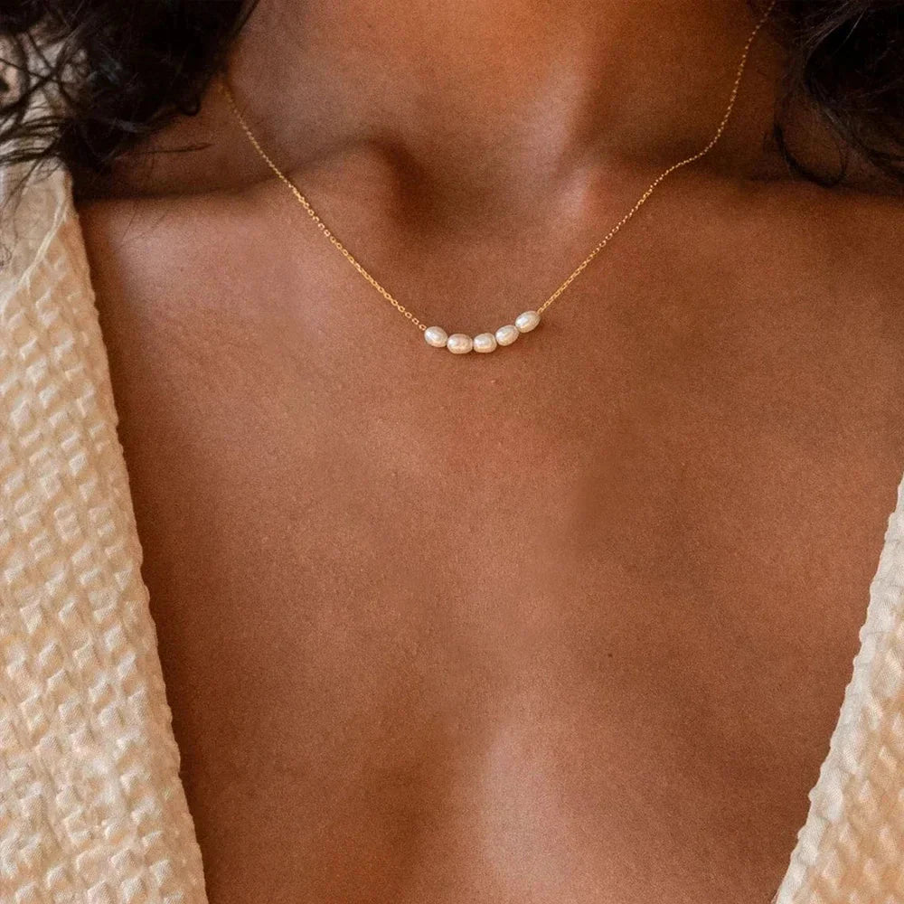 BowLift | Dainty Strung Beaded Chain Necklace