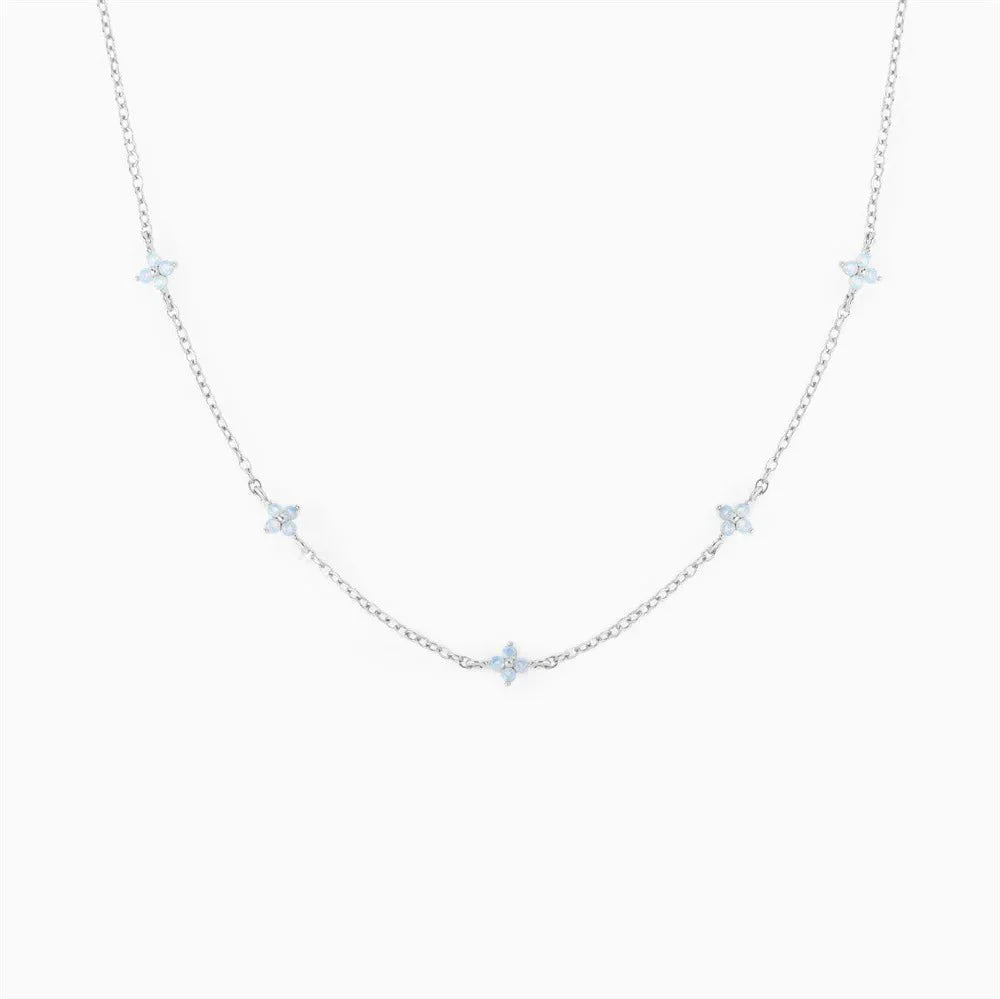 BowLift | Dainty Tiny Flowers Necklace