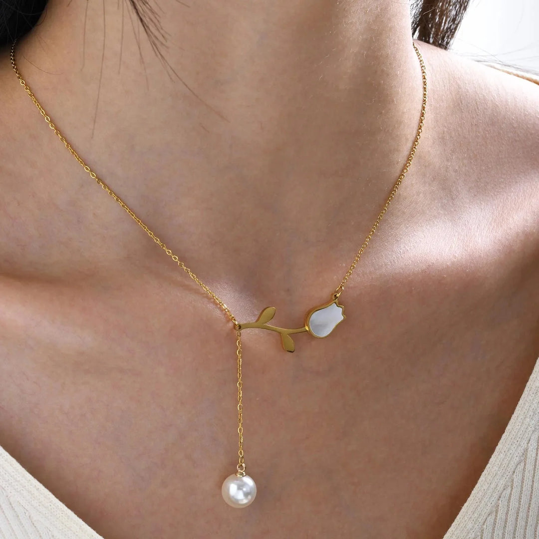 BowLift | Dainty Tulip Pearl Tassel Necklace