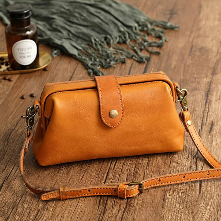Norvella Shoulder Bag of Structured Imitation Leather for Women | Bowlift