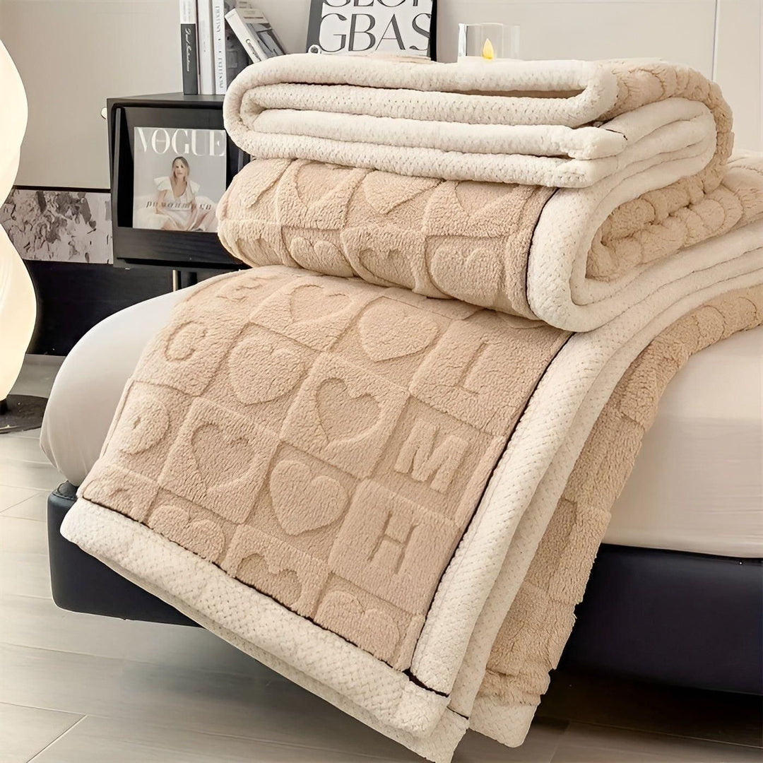 CoralDream Bowliftanket - Warm Fleece Winter Bowliftanket with DouBowlifte-Sided Heart and Letter Design | Bowlift