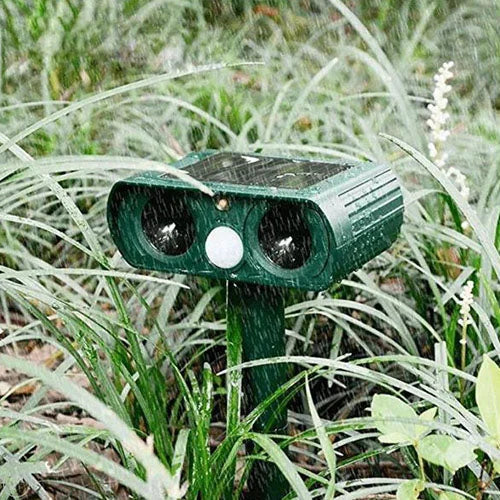 BowLift | Solar Power Ultrasonic Pest Repeller Infrared Sensor Waterproof Animal Repellent