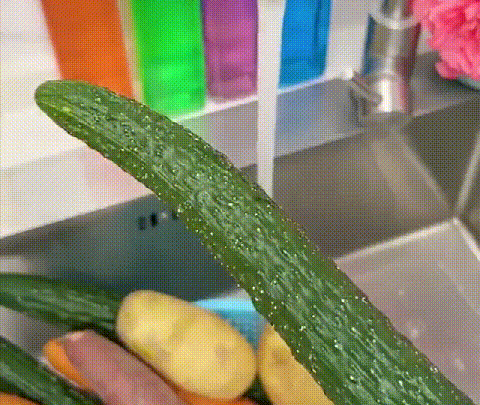 BowLift | Fruit and Vegetable Cleaning Brush